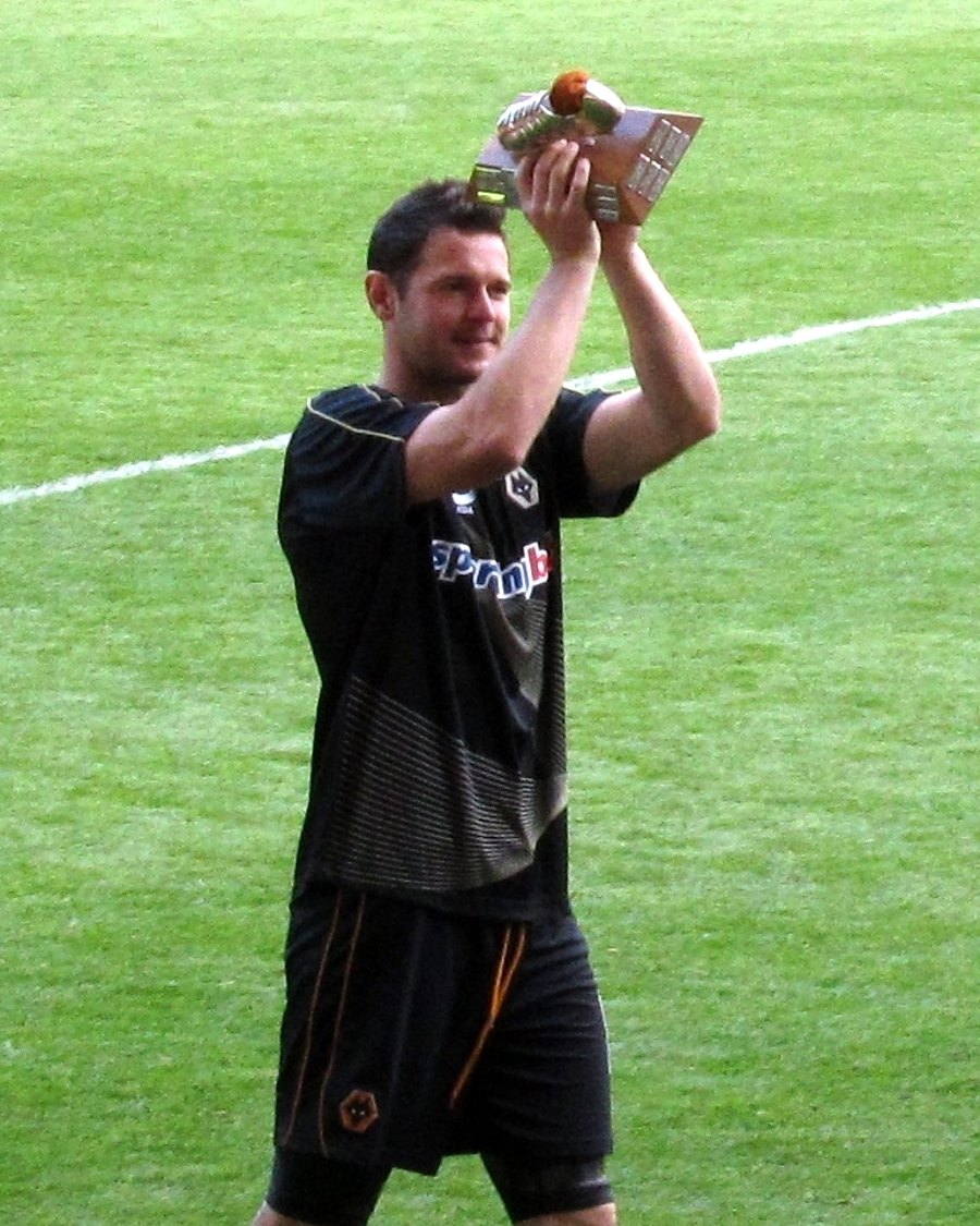 Matt Jarvis applauding supporters in Wolves kit on the pitch